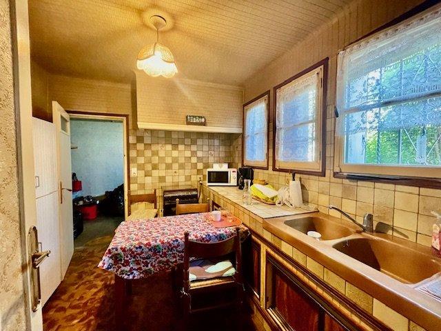 Maison de ville - 140 m² - 5 pièces