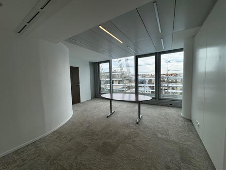Bureau - 235 m² - 4 pièces