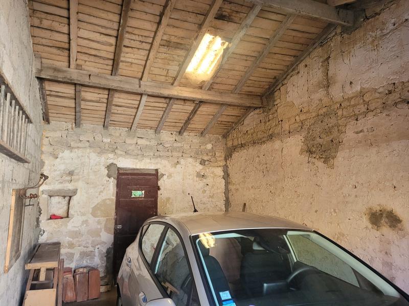 Parking / Garage - 32 m²