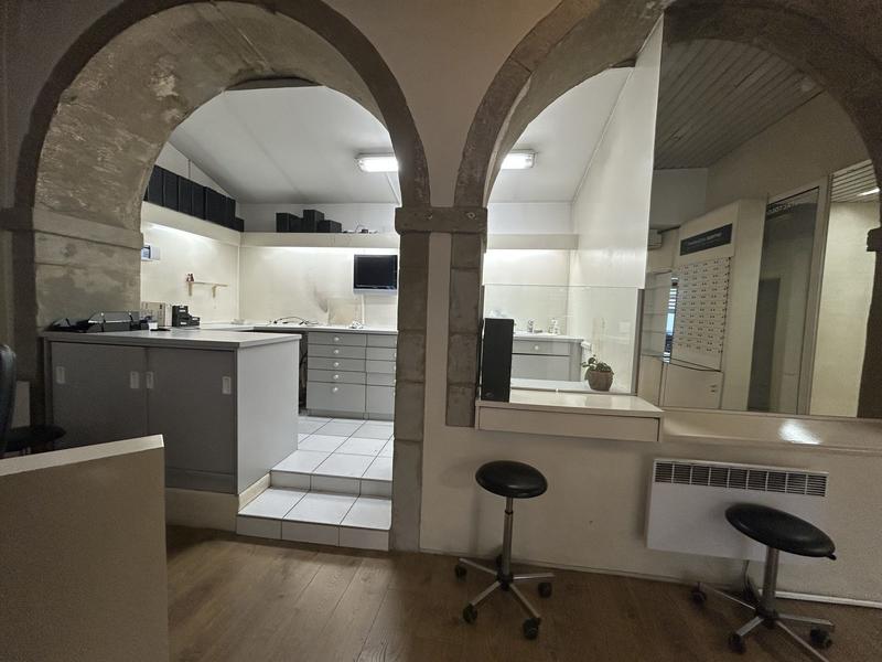 Local commercial - 120 m²