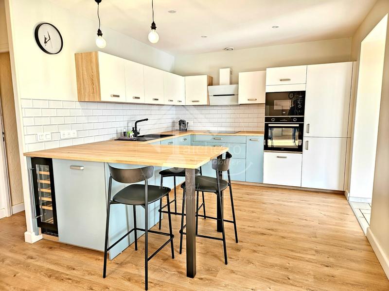 Maison - 157 m² - 7 pièces