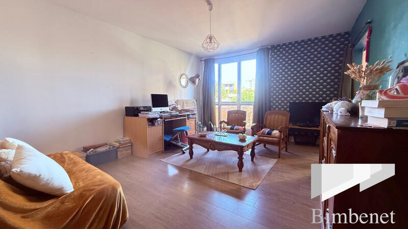 Appartement - 75 m² - 3 pièces