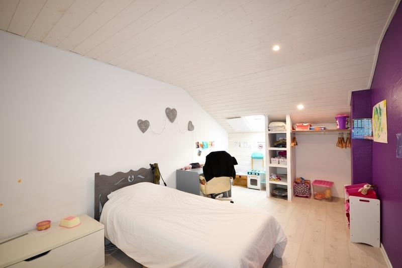 Maison - 151 m² - 7 pièces