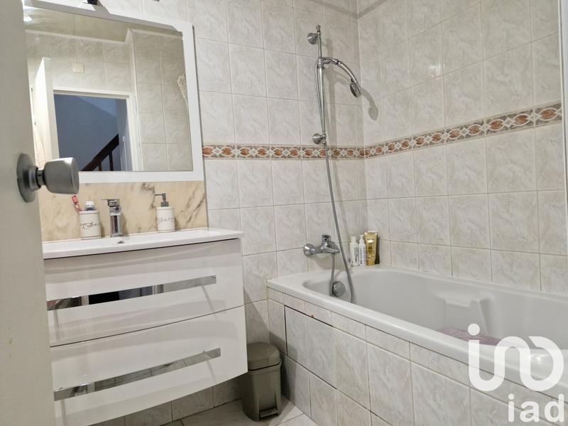 Maison - 114 m² - 6 pièces