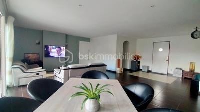 Maison - 148 m² - 7 pièces