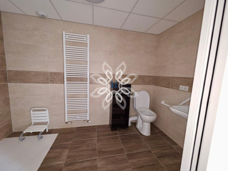 Propriété - 500 m² - 30 pièces