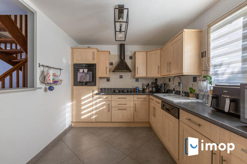 Maison - 110 m² - 5 pièces