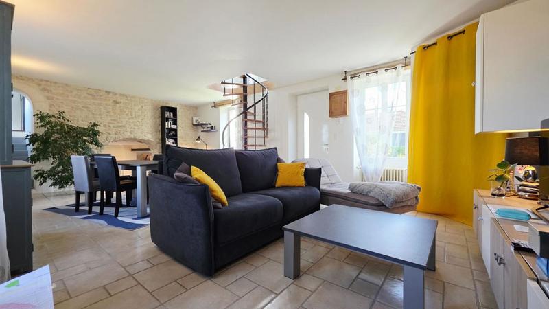 Maison - 115 m² - 4 pièces