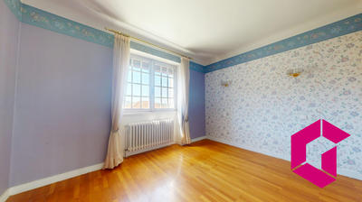 Maison traditionnelle - 135 m² - 6 pièces