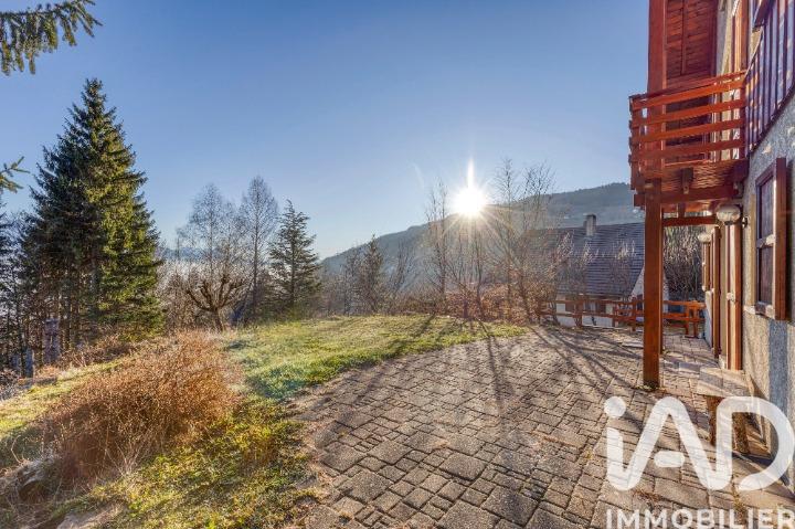 Maison - 134 m² - 7 pièces