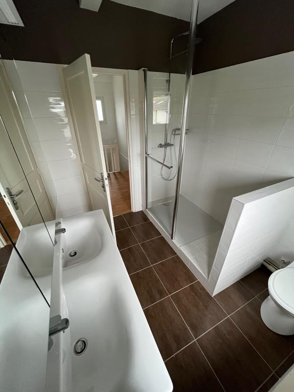 Maison - 137 m² - 6 pièces