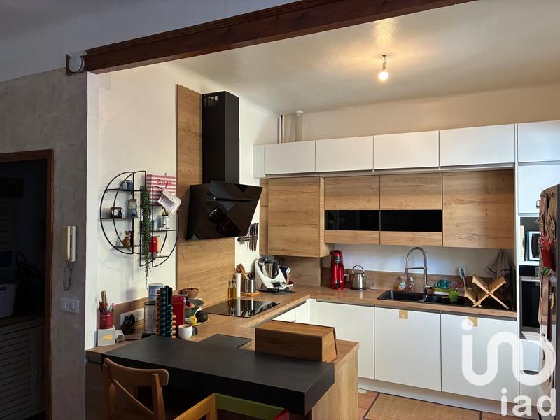 Maison - 92 m² - 4 pièces