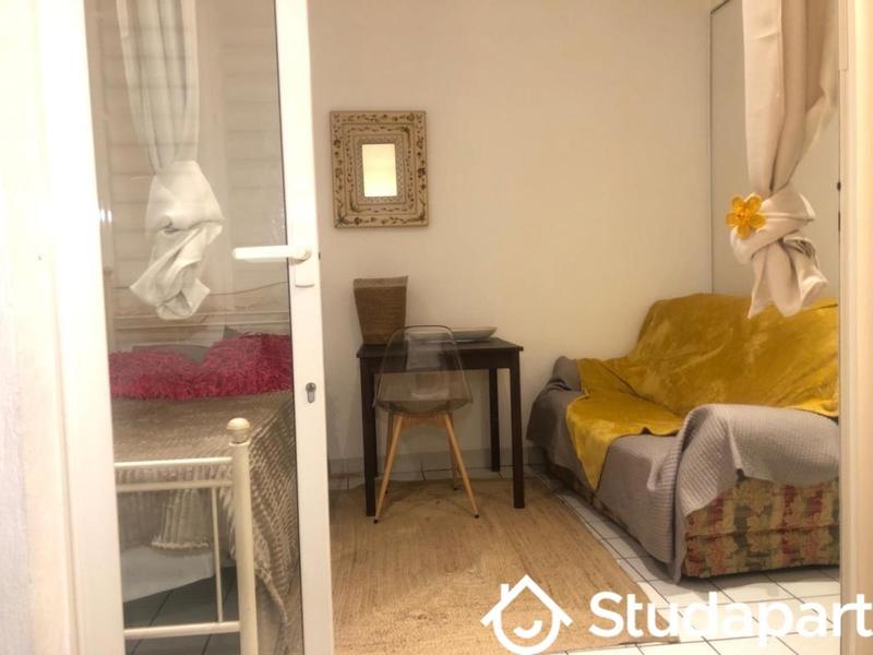 Chambre - 20 m² - 1 pièce