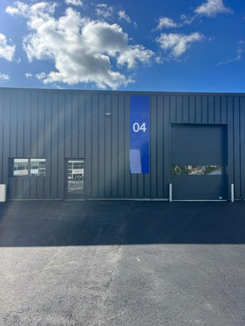 Local d'activité / Entrepôt - 1 000 m²