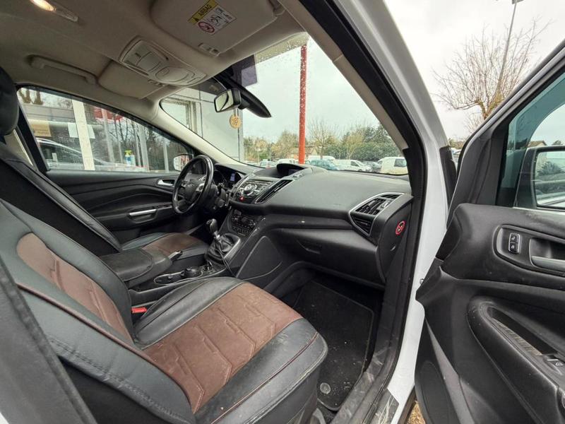 Ford Kuga 2.0 TDCi 150ch 4x4 – Suv Spacieux &amp; Polyvalent 2015 Garantie 6 Mois