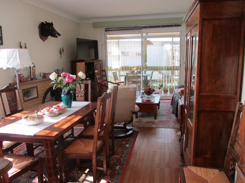 Appartement - 134 m² - 8 pièces