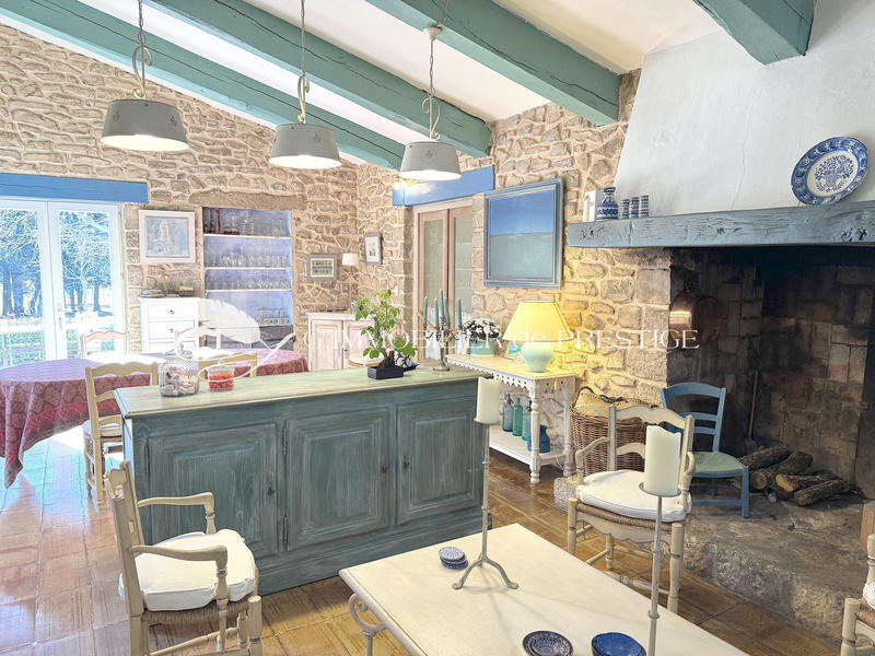 Bastide - 191 m² - 6 pièces