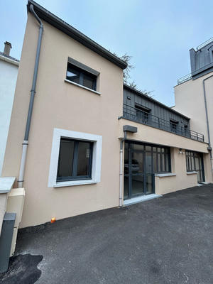 Appartement - 121 m² - 5 pièces