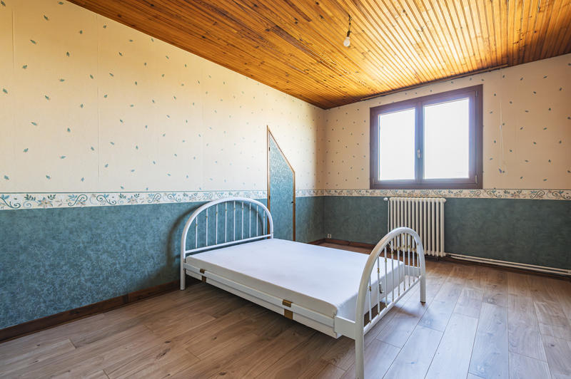 Maison - 181 m² - 6 pièces