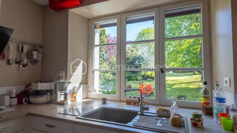 Propriété - 283 m² - 7 pièces