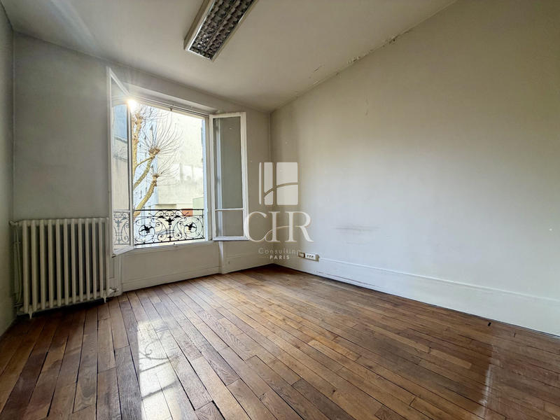 Local commercial - 101 m²