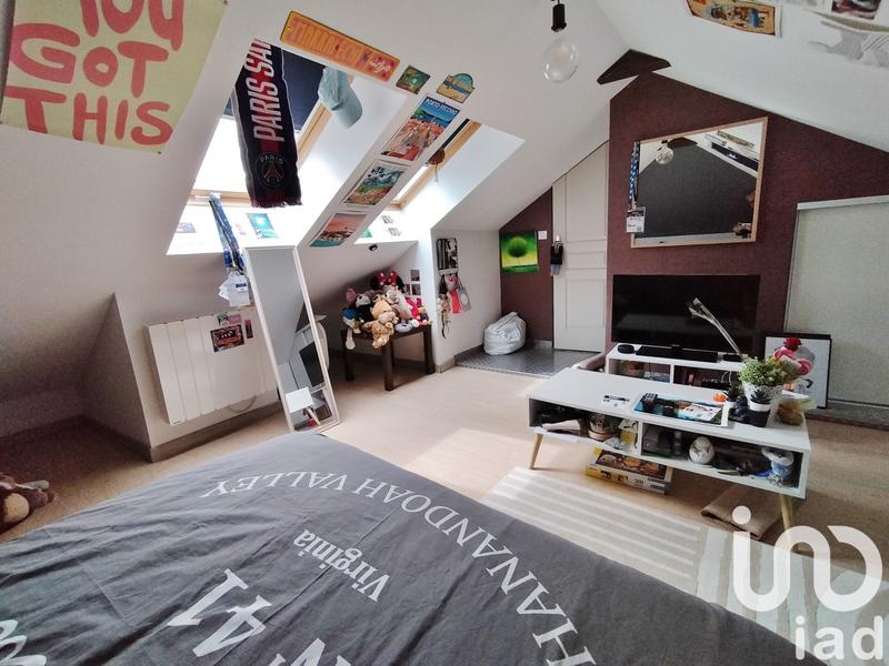 Maison - 130 m² - 8 pièces