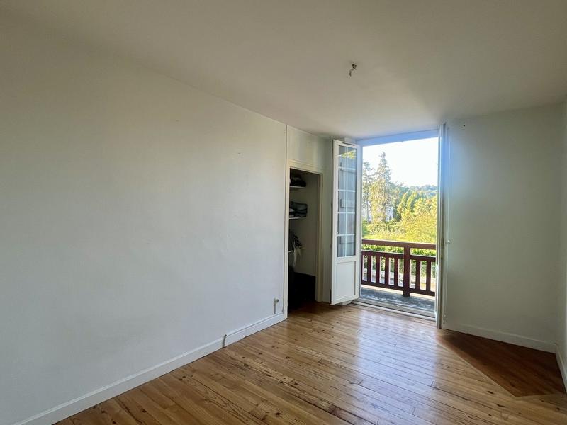 Appartement - 92 m² - 4 pièces