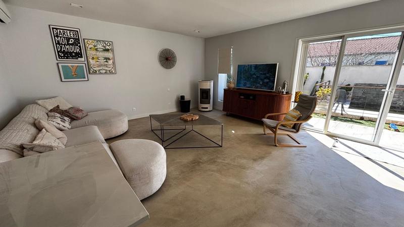 Maison - 110 m² - 4 pièces