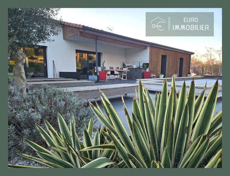 Maison contemporaine - 141 m² - 5 pièces