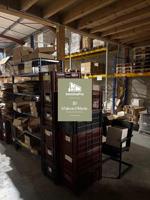 Local d'activités - 420 m²