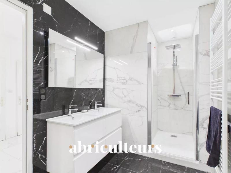 Appartement - 106 m² - 4 pièces