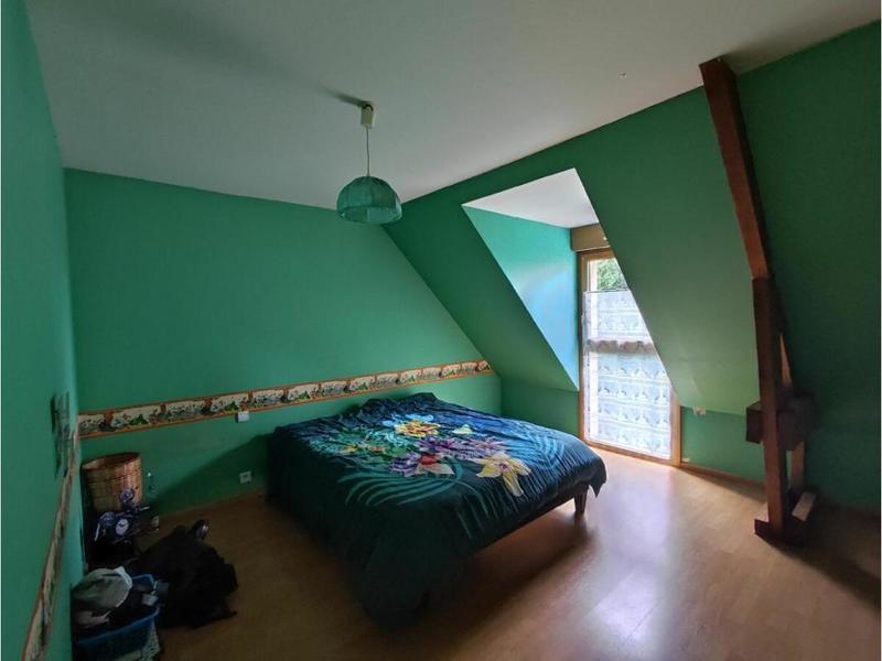 Pavillon - 186 m² - 8 pièces