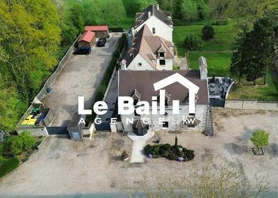 Magasins - 700 m² - 15 pièces