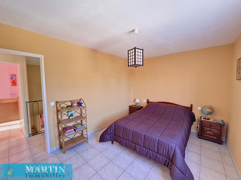 Villa - 178 m² - 6 pièces