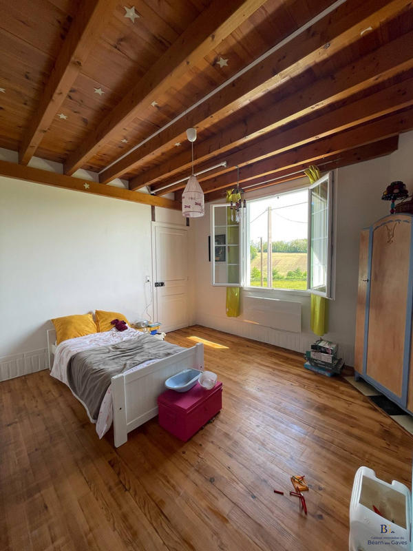 Maison ancienne - 343 m² - 9 pièces