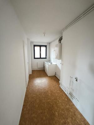 Appartement - 115 m² - 7 pièces