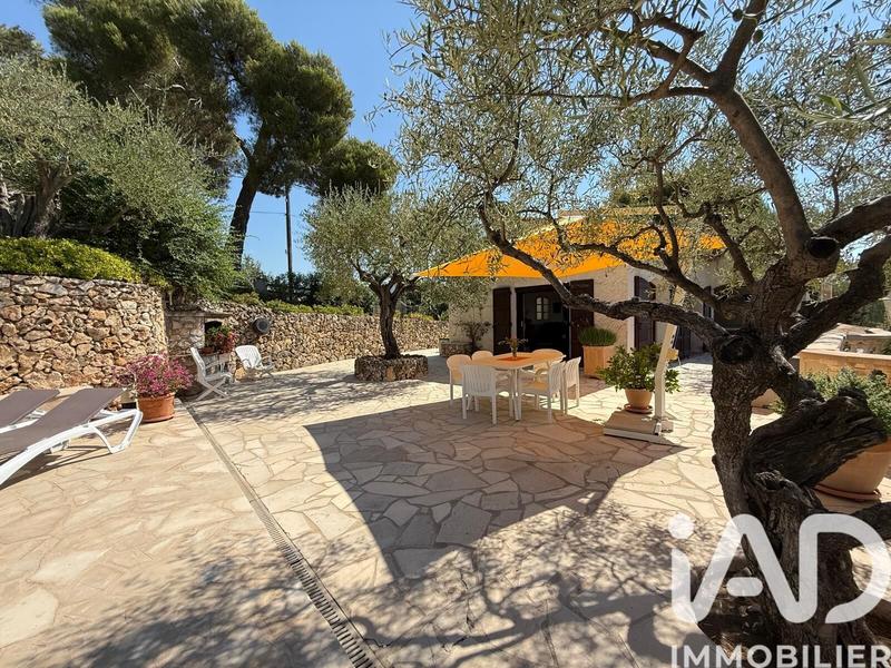 Maison - 171 m² - 6 pièces