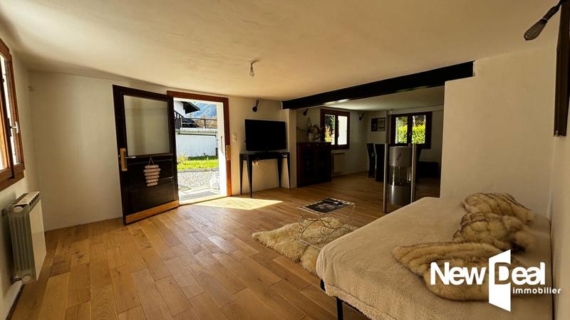 Châlet - 101 m² - 6 pièces