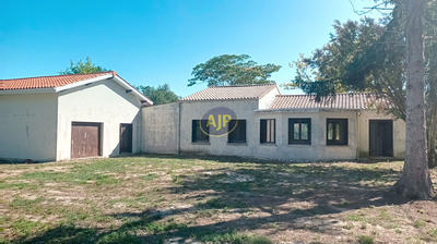 Maison - 268 m² - 7 pièces