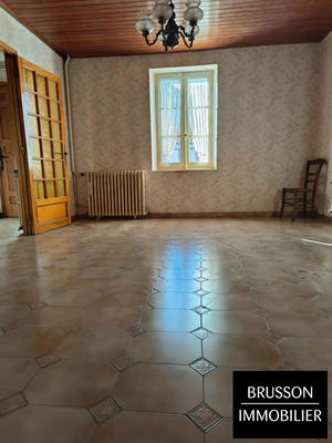 Maison - 161 m² - 6 pièces