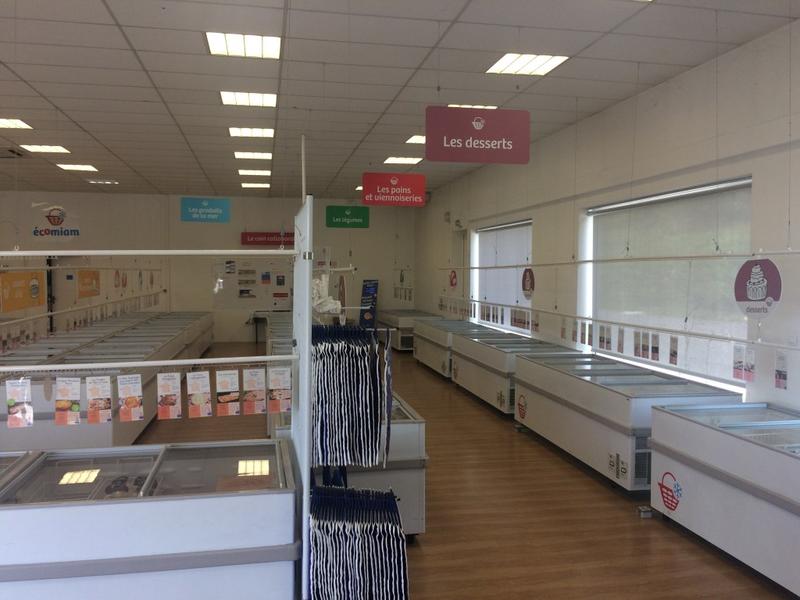 Local commercial - 287 m²