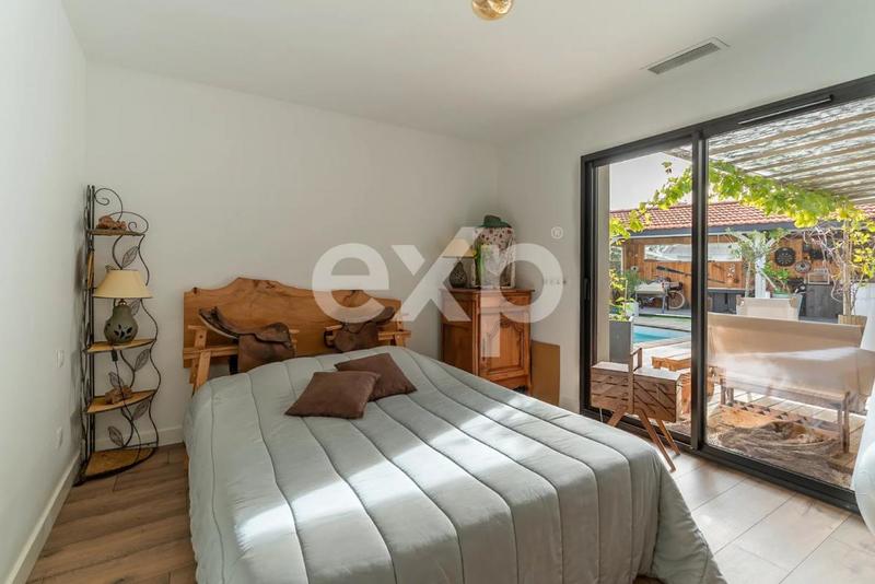 Maison - 160 m² - 6 pièces