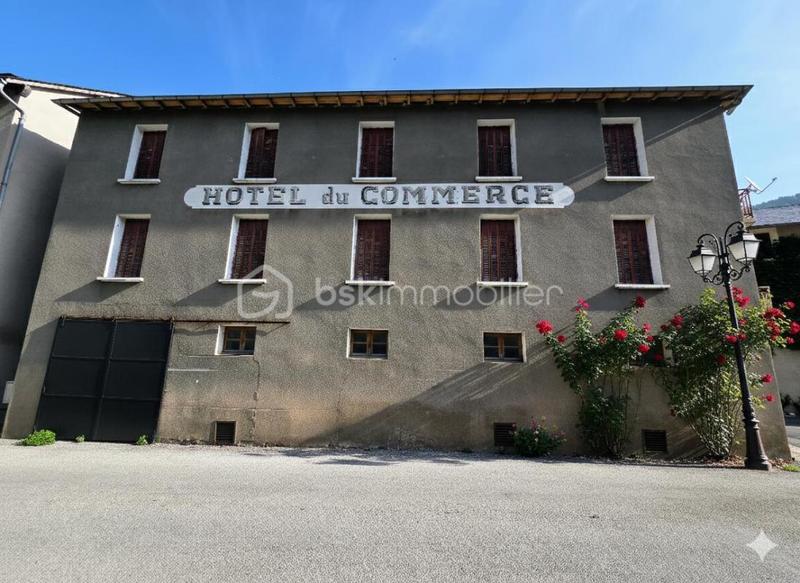 Immeuble - 290 m² - 10 pièces