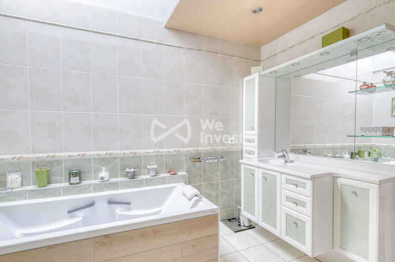 Maison - 122 m² - 5 pièces