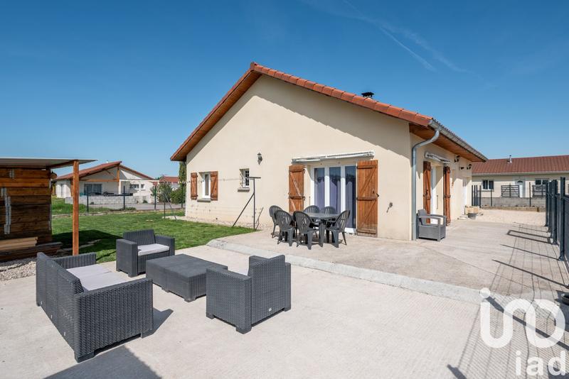 Maison - 96 m² - 5 pièces