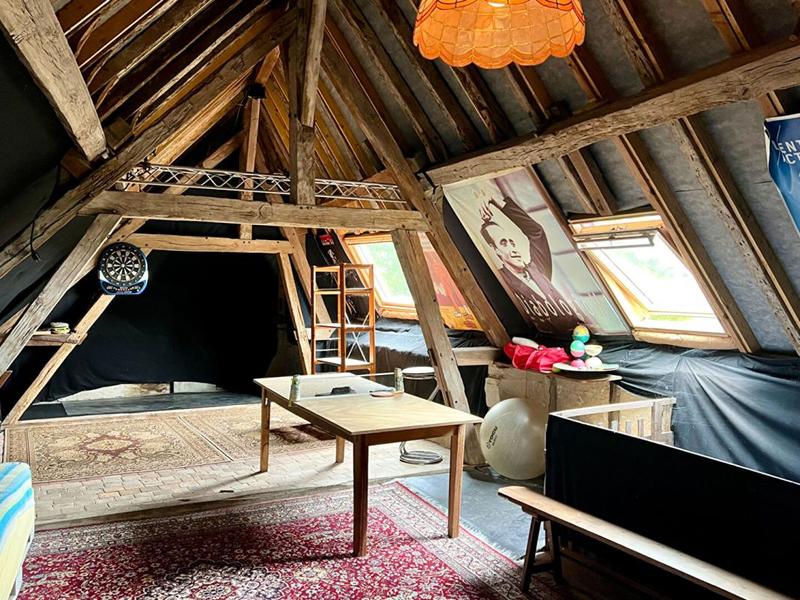 Propriété - 129 m² - 6 pièces