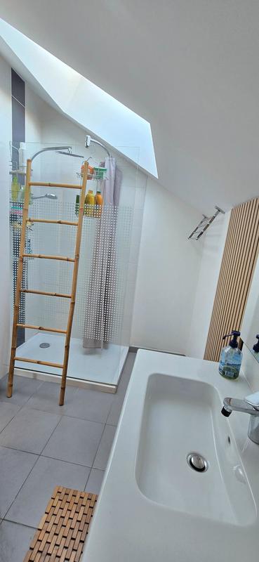 Maison - 150 m² - 8 pièces