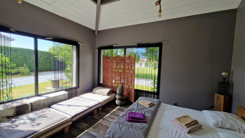 Villa - 400 m² - 12 pièces