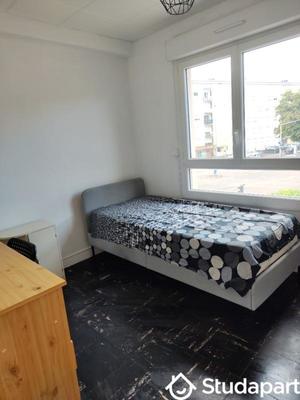 Chambre - 9 m² - 1 pièce