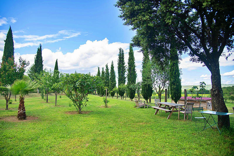 Mas - 668 m² - 27 pièces